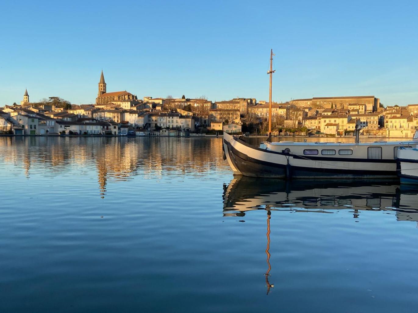 فيلا Le Grand Bassin كاستيلنوداري المظهر الخارجي الصورة
